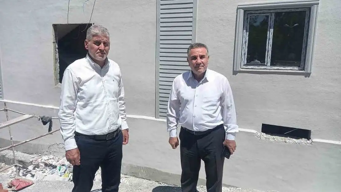 Başkan Süner, geçici konaklama merkezini inceledi