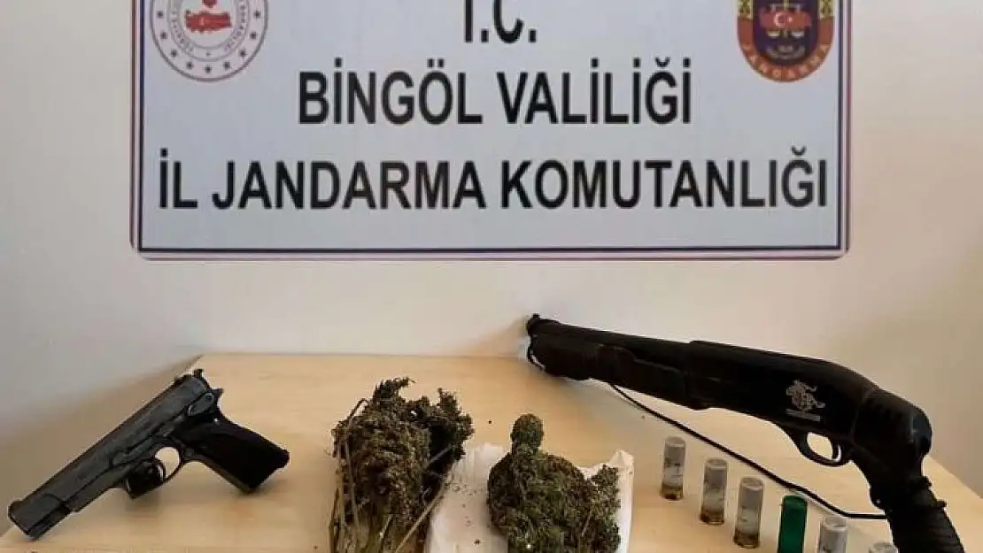 Bingöl'de narkoterör operasyonlarında uyuşturucu ve silahlar ele geçirildi