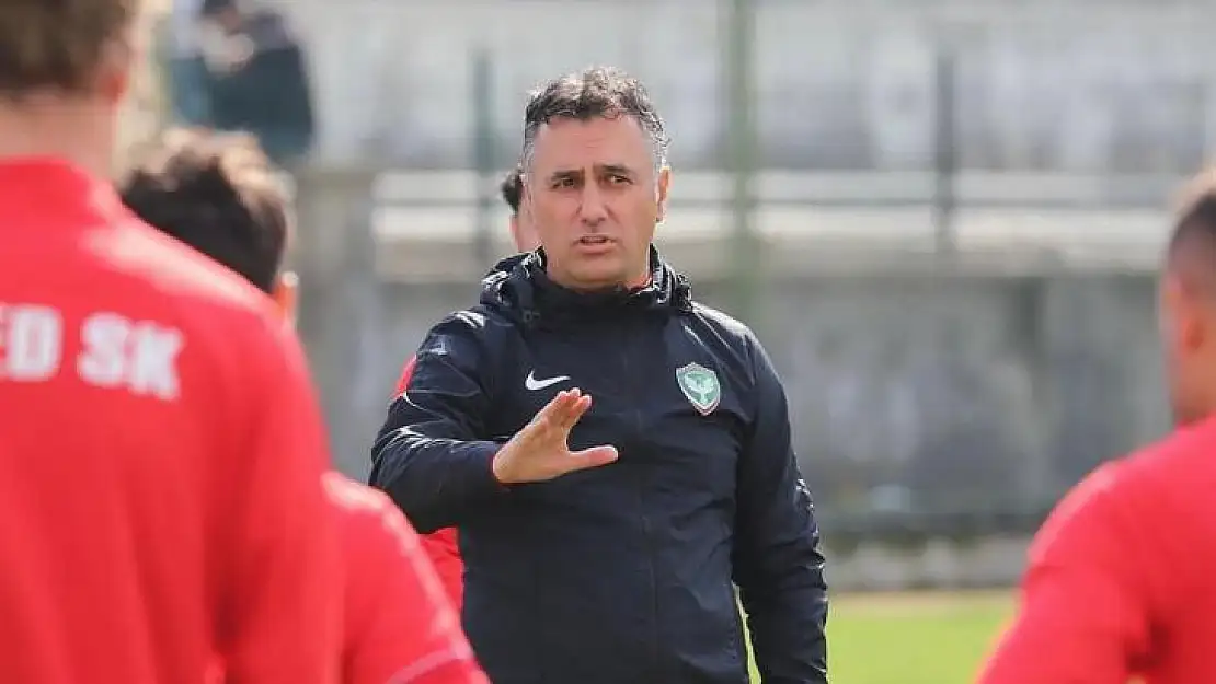 Bülent Akan, Amedspor ile yolunu ayırdı