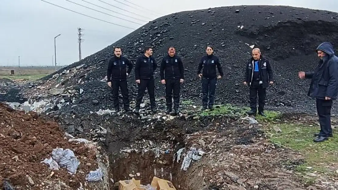 Diyarbakır'da 250 kilo sağlıksız şartlarda üretilen kavurma imha edildi