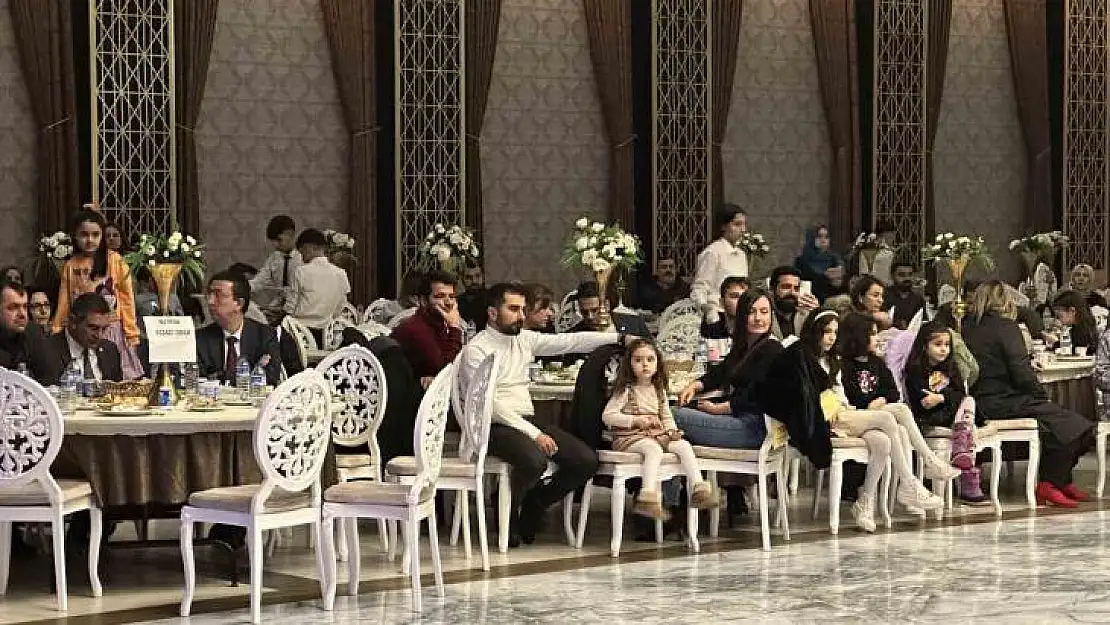 Diyarbakır'da eczacılar iftar yemeğinde buluştu