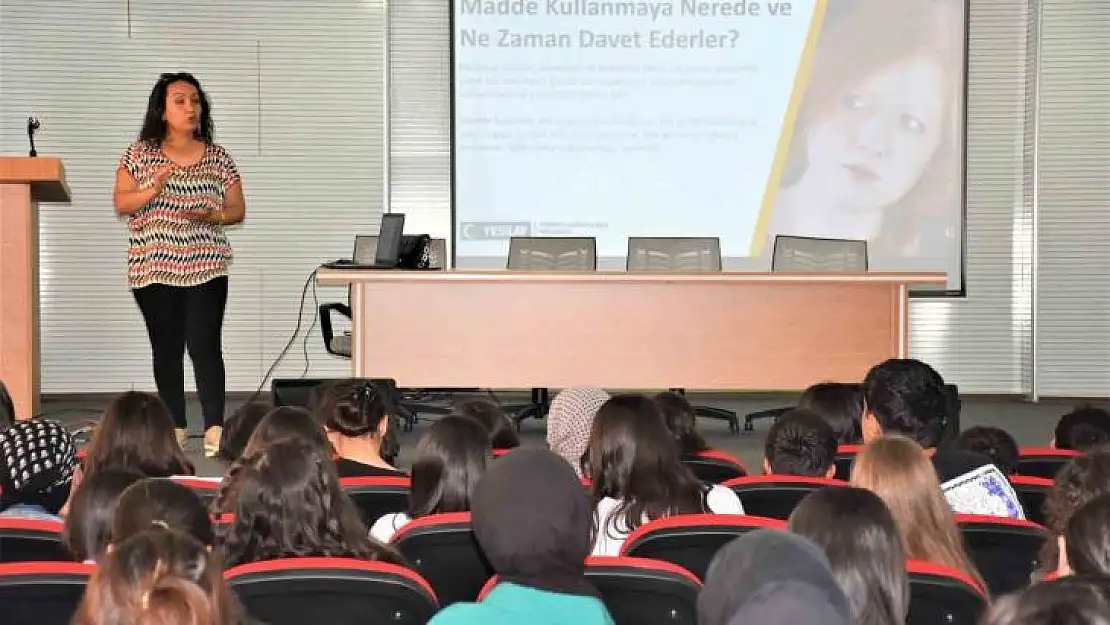 Diyarbakır'da öğrencilere madde bağımlığına yönelik koruyucu seminer