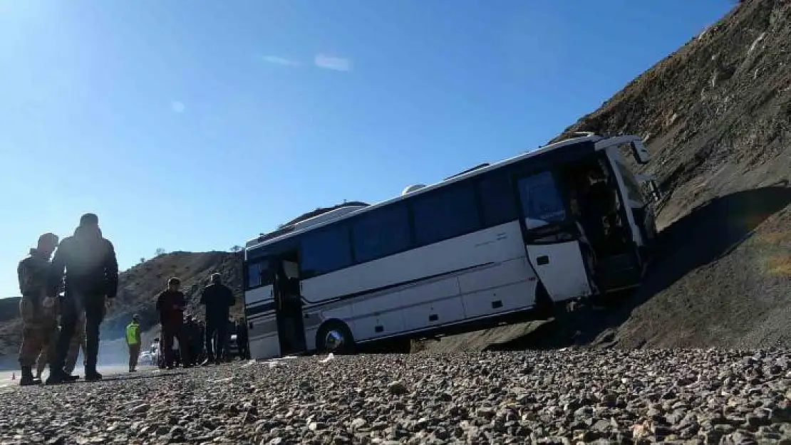 Diyarbakır'da otobüs kazası: 27 yaralı