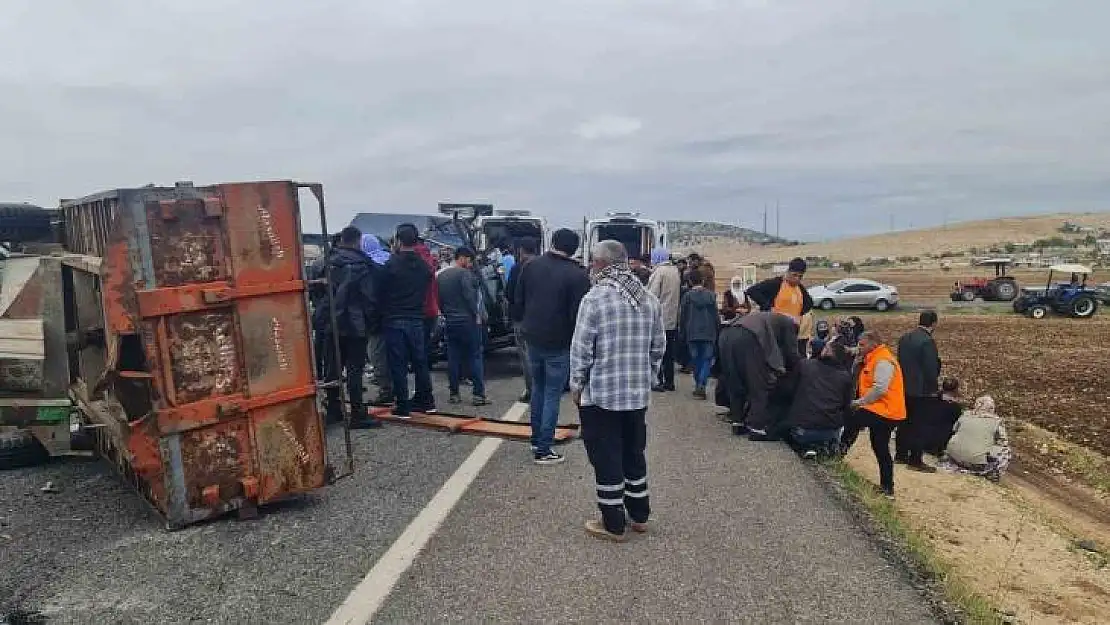 Diyarbakır'da tır ile traktör çarpıştı: 1 ölü, 1 yaralı