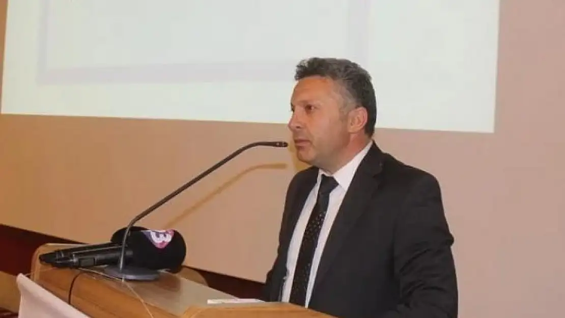 Elazığ'da 'çalışma ve motivasyon' konferansı düzenlendi