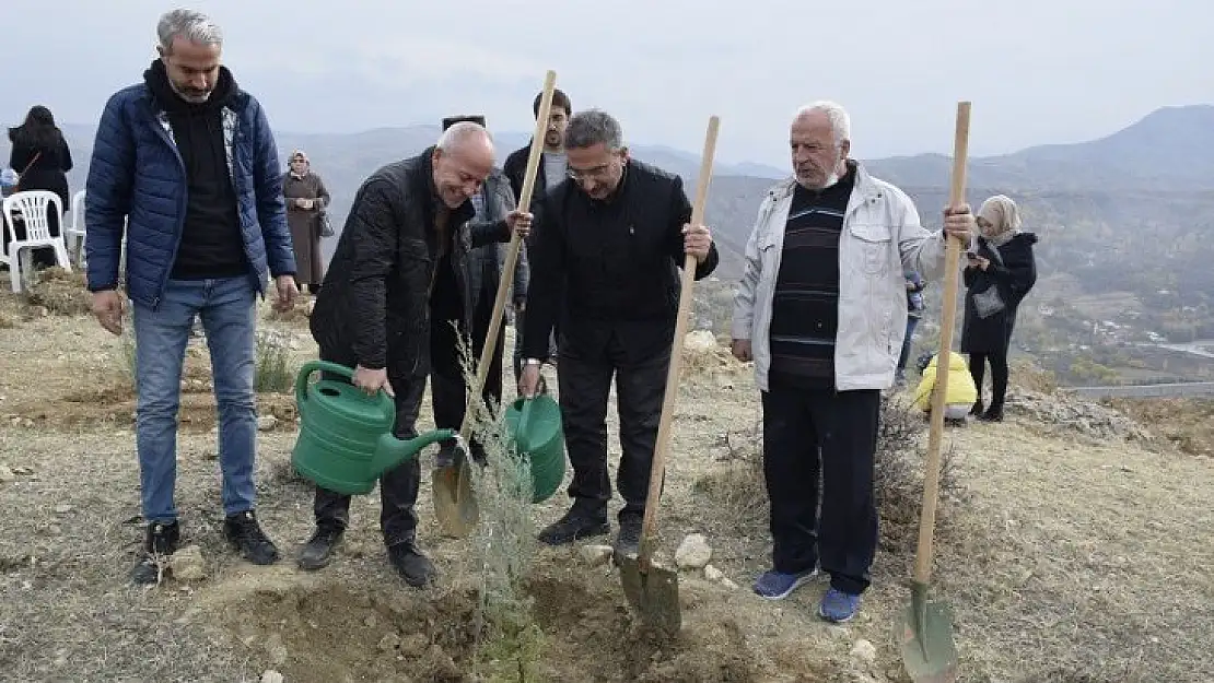 Elazığ'da 12 bin fidan toprakla buluştu