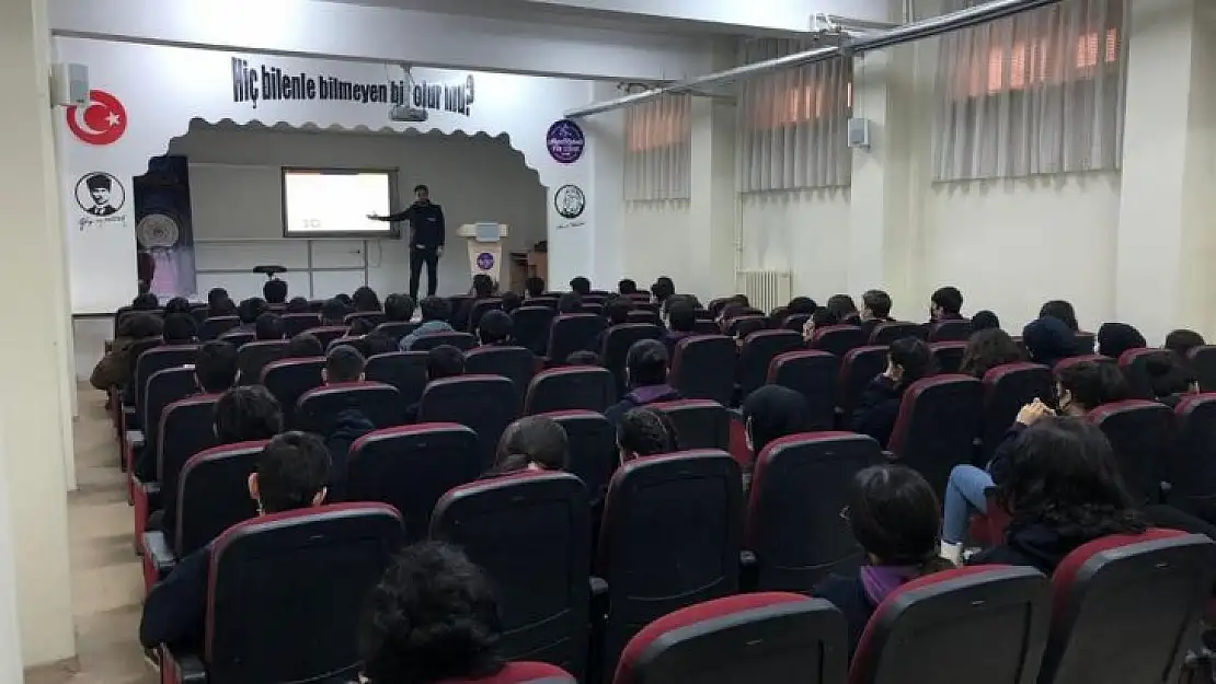 290 öğrenciye 'SİBERAY' farkındalık eğitimi
