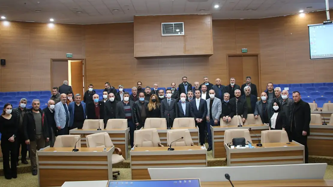 Elazığ'da muhtarlara eğitim verildi