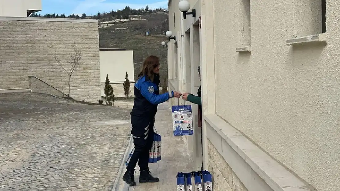 Elazığ'dan Kahramanmaraş'a kadın dayanışması