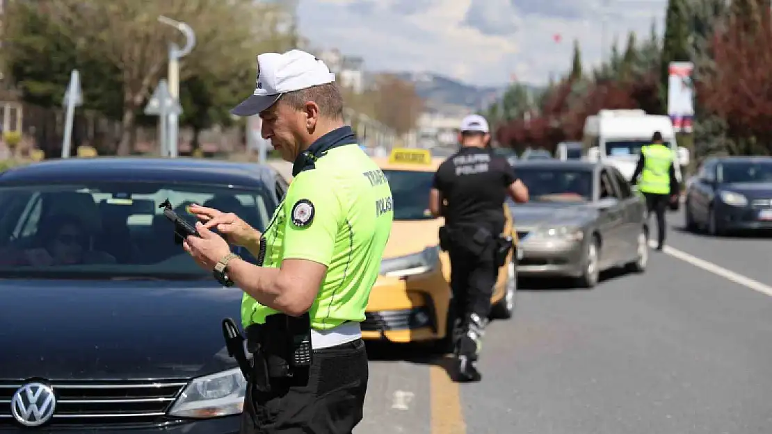 Elazığ polisinden bayram denetimi