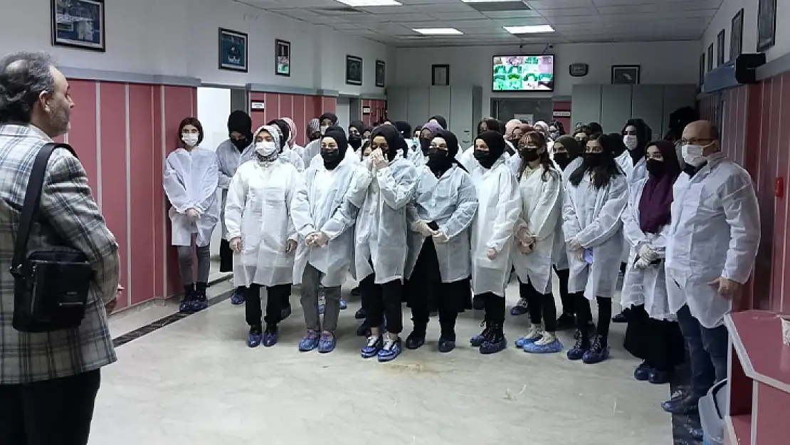 Fırat Üniversitesi, lise öğrencilerini ağırladı