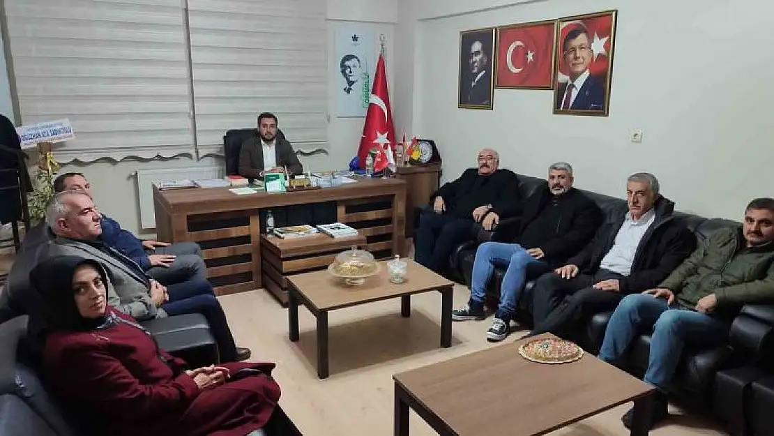 Gelecek Partisi Malatya teşkilatında toplu istifa