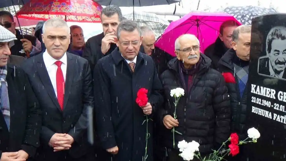 Kamer Genç anmasına katılan CHP Genel Başkanı Özgür Özel: 'Kamer Genç'in hikayesi, cumhuriyetin hikayesidir'