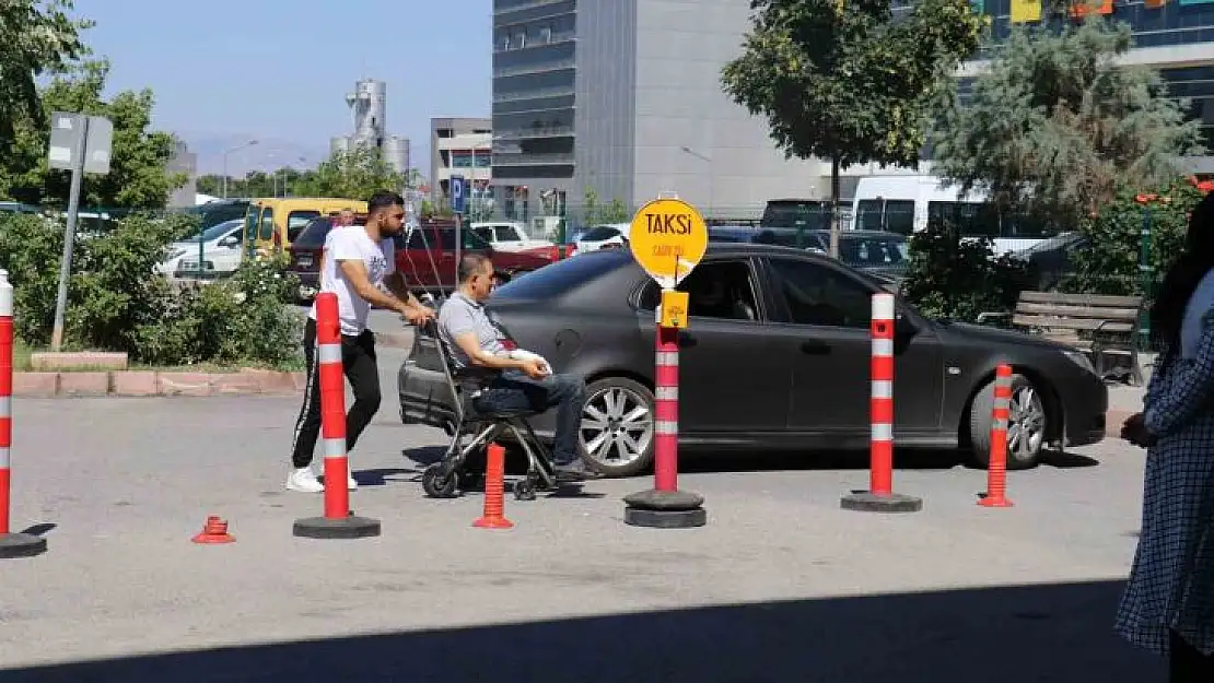 Malatya'da acemi kasaplar hastanelik oldu