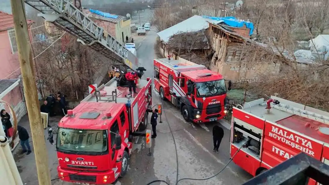 Malatya'da ev yangını