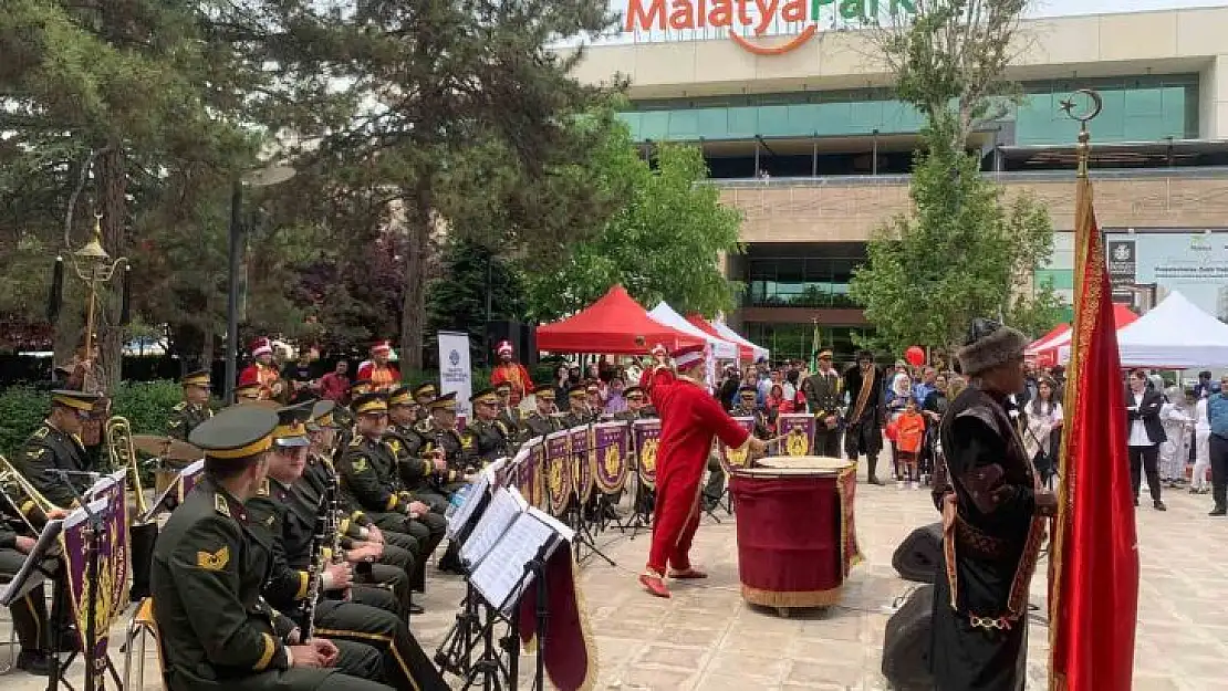 Malatya'da gençlik haftası kutlamaları başladı