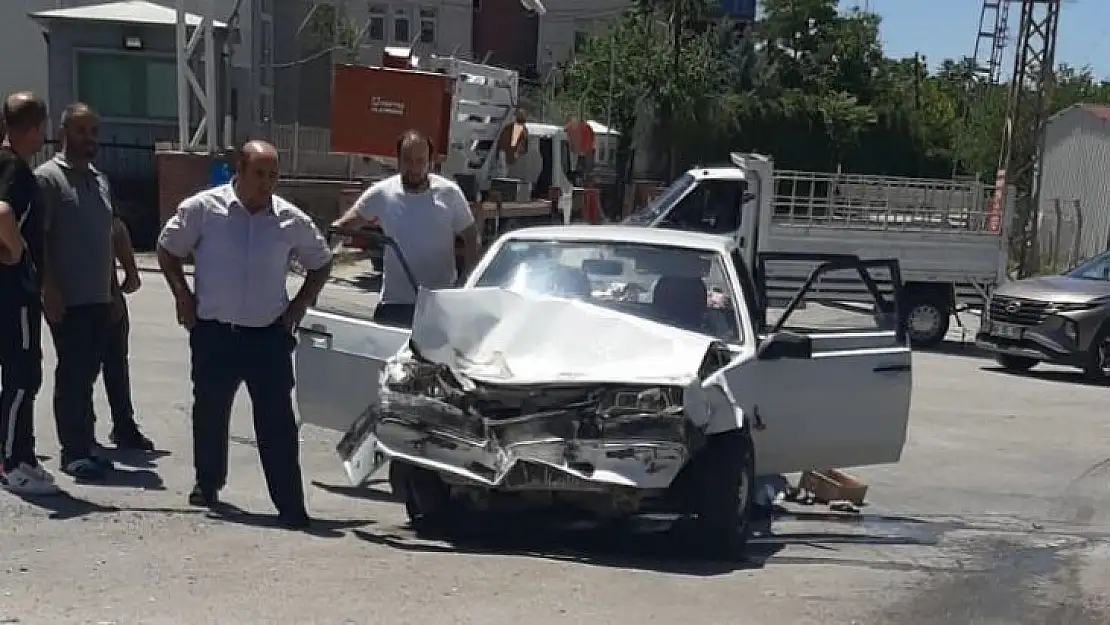 Malatya'da iki ayrı kaza: 4 yaralı