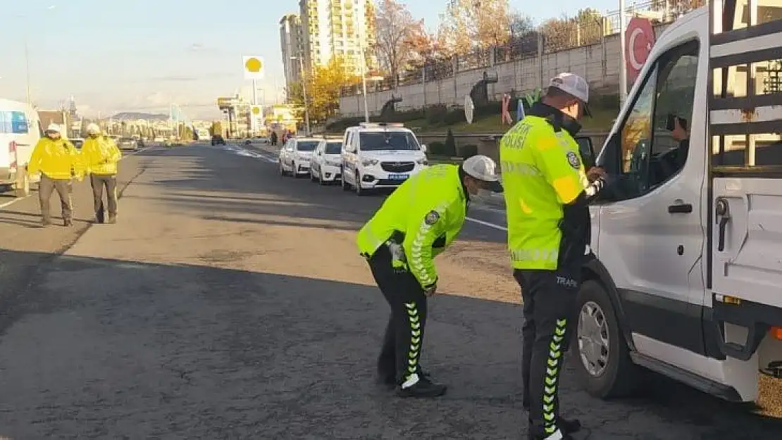 Malatya'da kış lastiği denetimi sıkı başladı