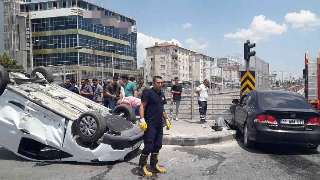 Malatya'da trafik kazası: 3 yaralı