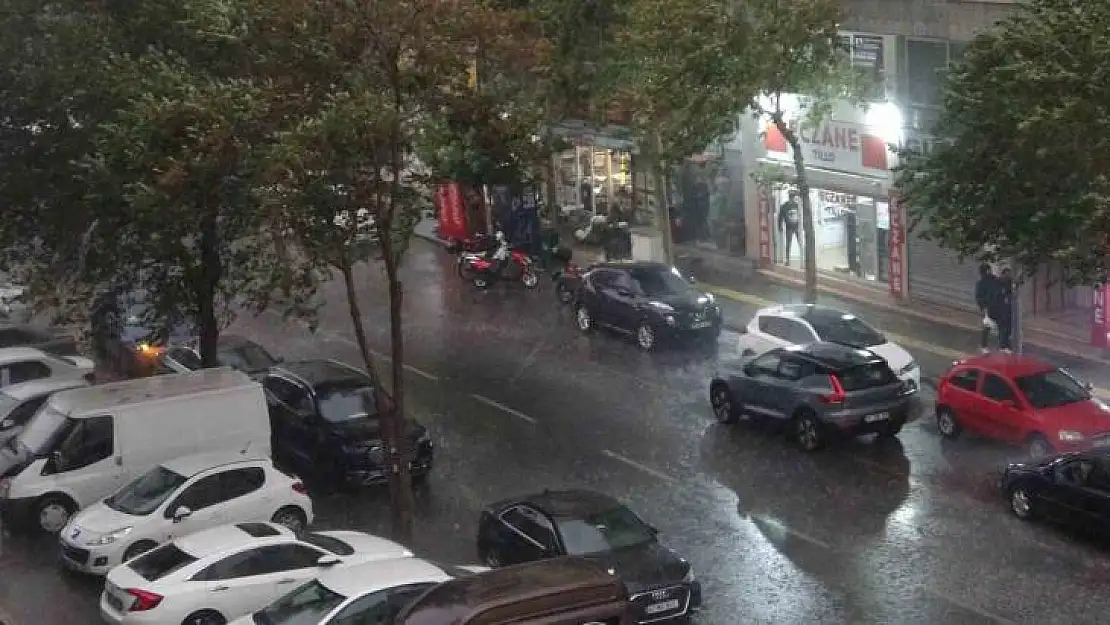 Meteorolojinden 5 il için sağanak yağış uyarısı