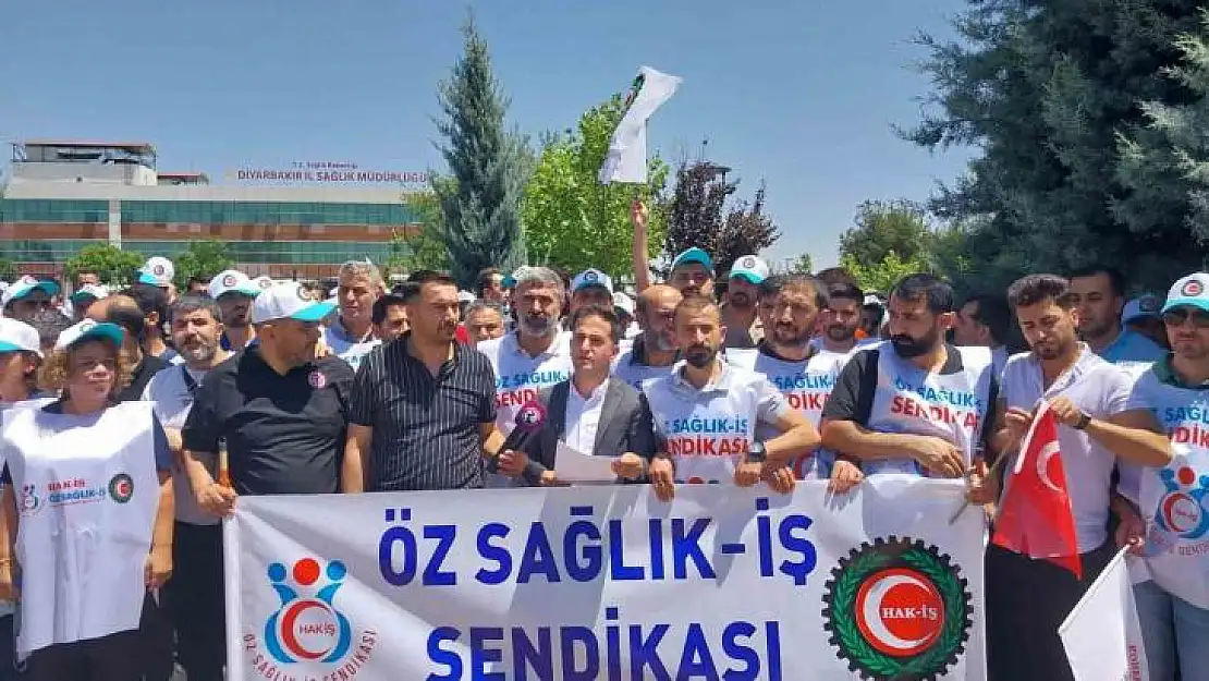 Öz Sağlık İş Sendikası Diyarbakır Şube Başkanı Aküzüm, sağlıkçılara bıçaklı saldırıyı kınadı