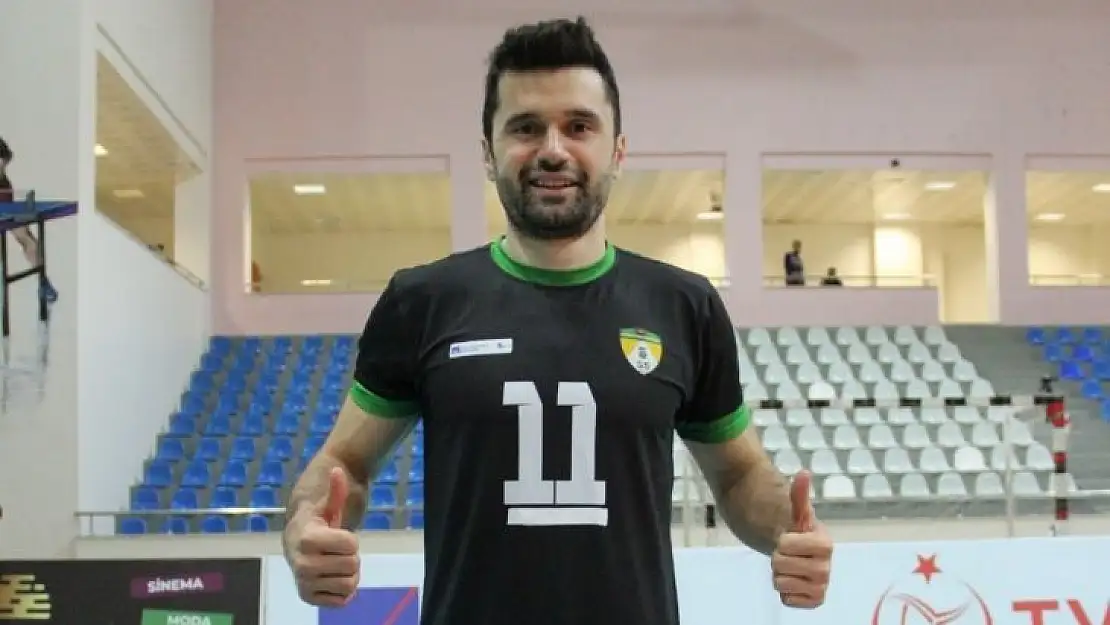 Solhanspor, Murat Karakaya ile yollarını ayırdı