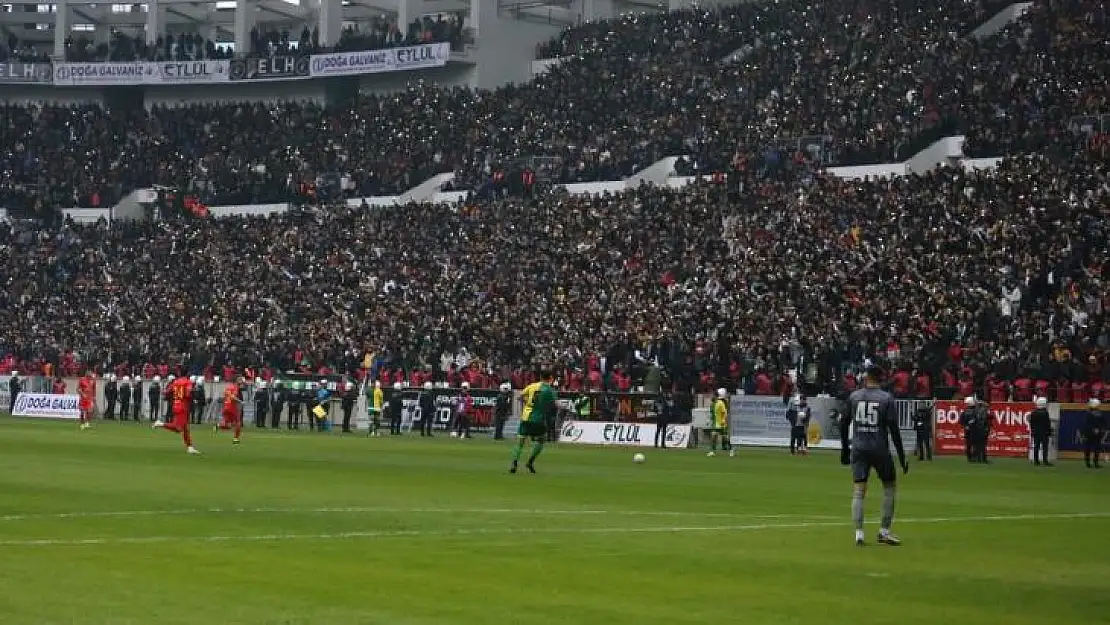 TFF 2. Lig ve BAL'da mücadele eden Diyarbakır takımları 3 puana 1 golle uzandı