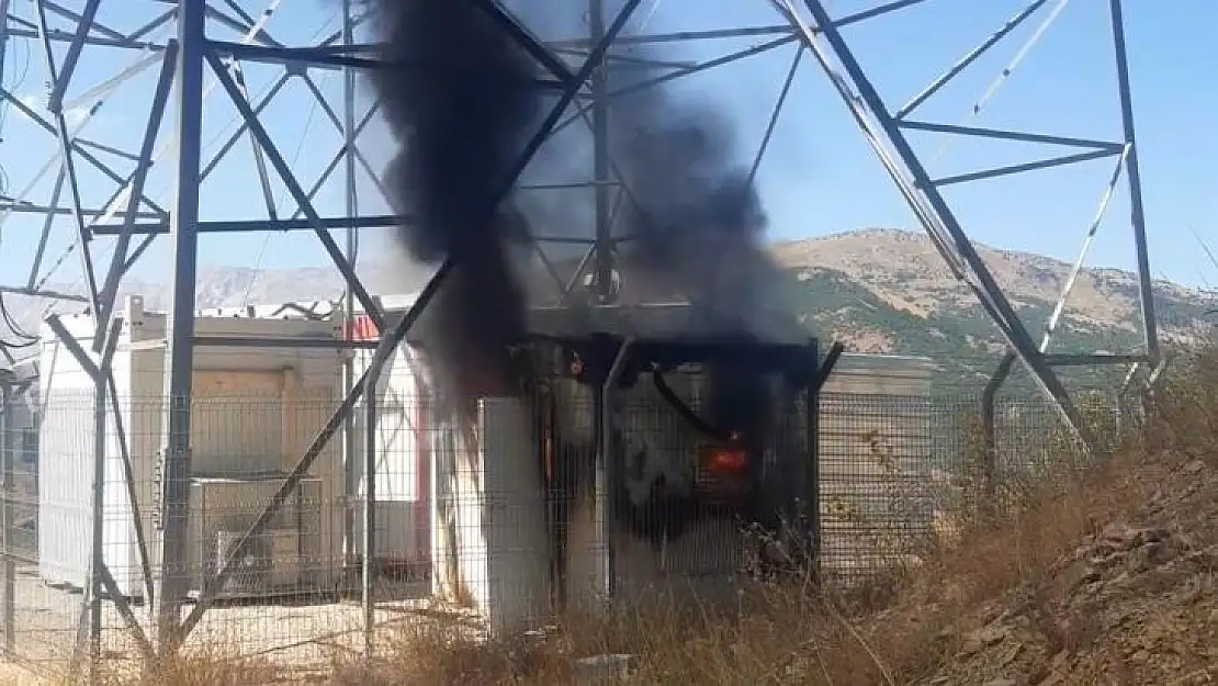 Trafo yangını paniğe neden oldu