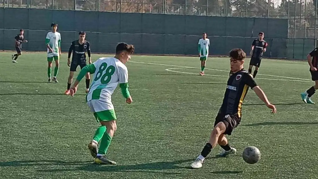 U-18'de Malatya şampiyonu Battalgazi oldu