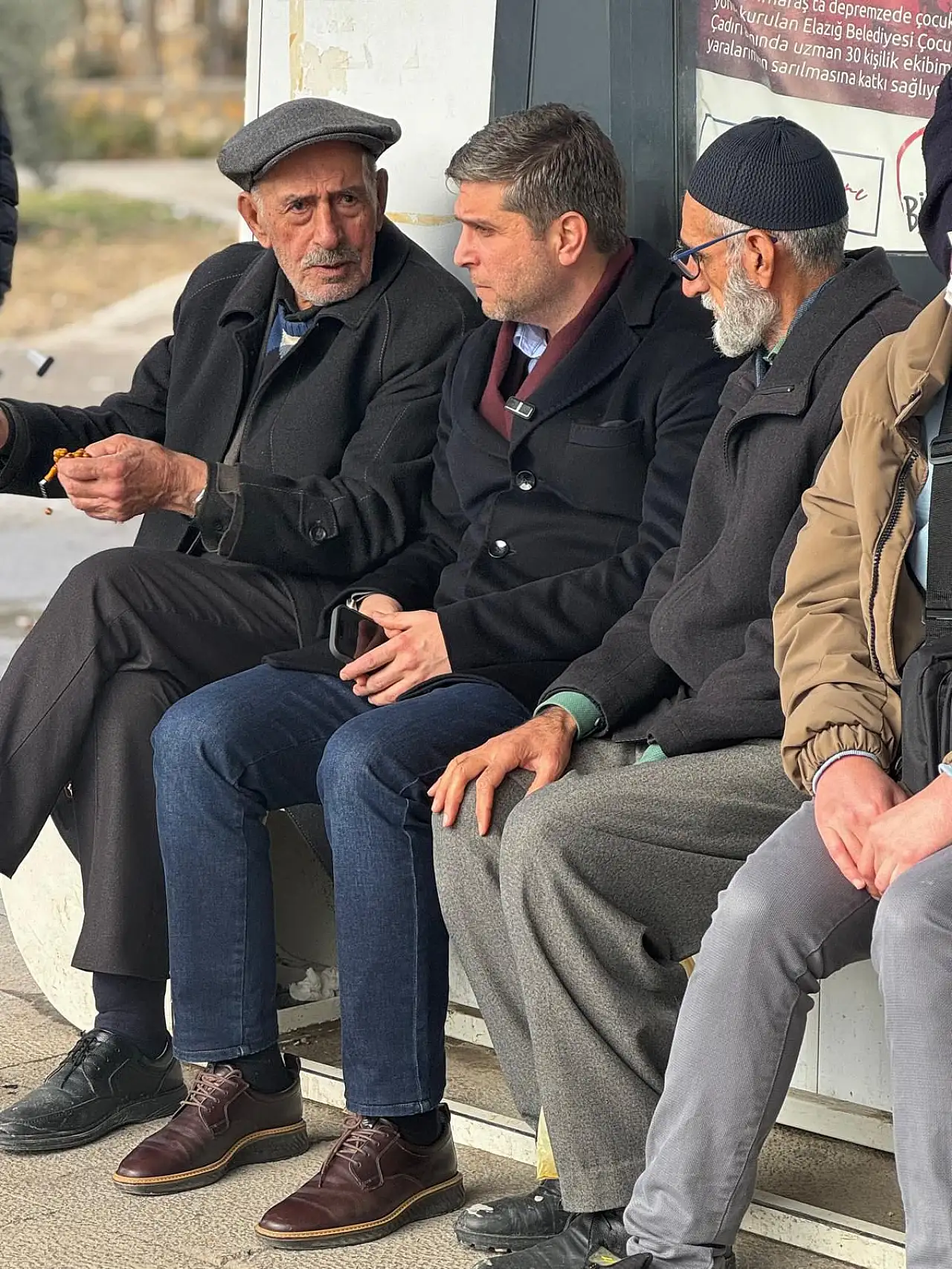 Pazarcı esnafı anlattı, Nazırlı dinledi: Çözüm odaklı saha ziyareti