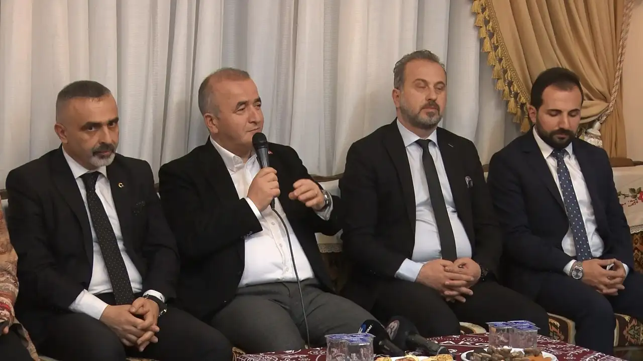 Vali Hatipoğlu eğitimcilerle deneyimlerini paylaştı