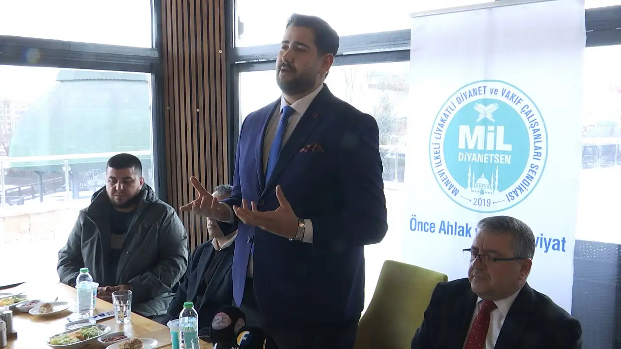 Mil Diyanet-Sen Elazığ'da Alper Tıraş Dönemi