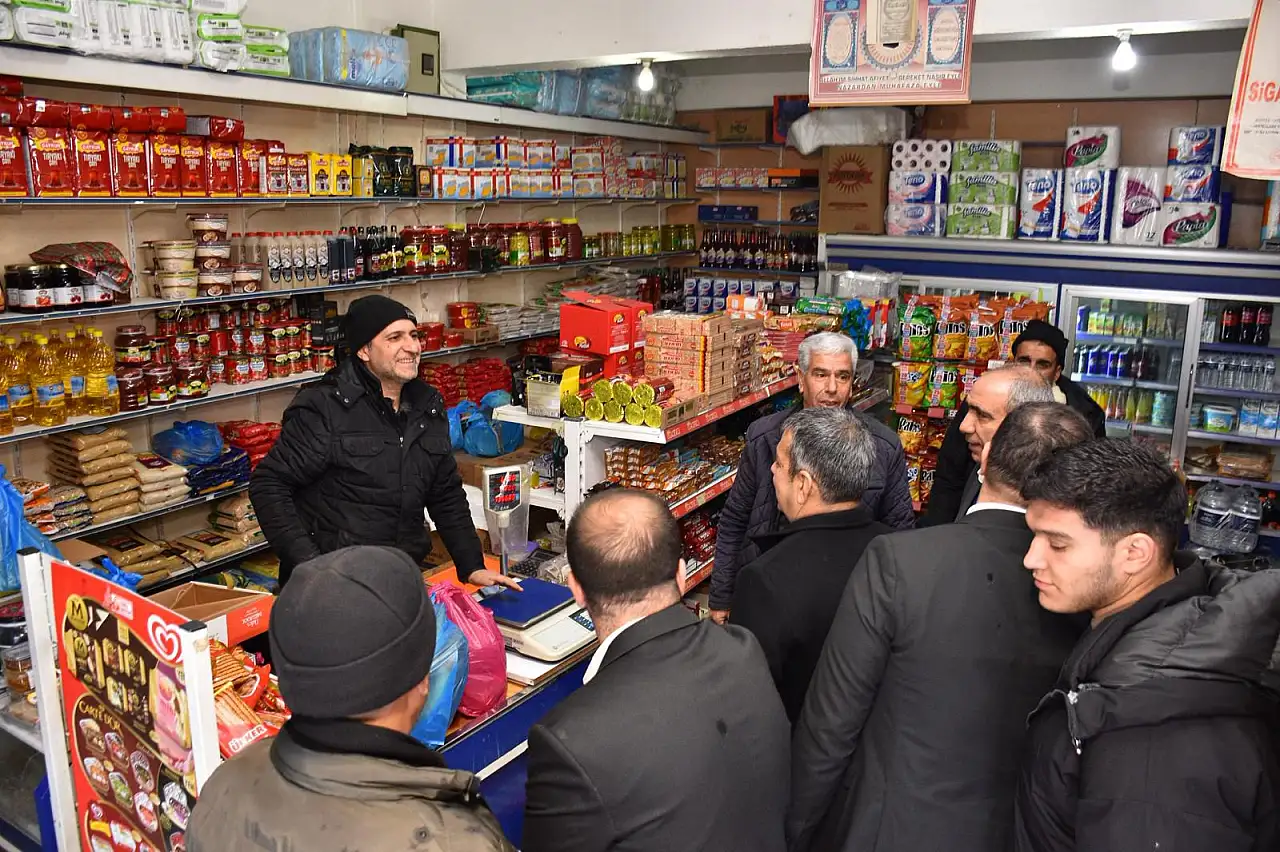 Alacakaya'da esnafın nabzı tutuldu: Milletvekili Keleş talepleri not aldı