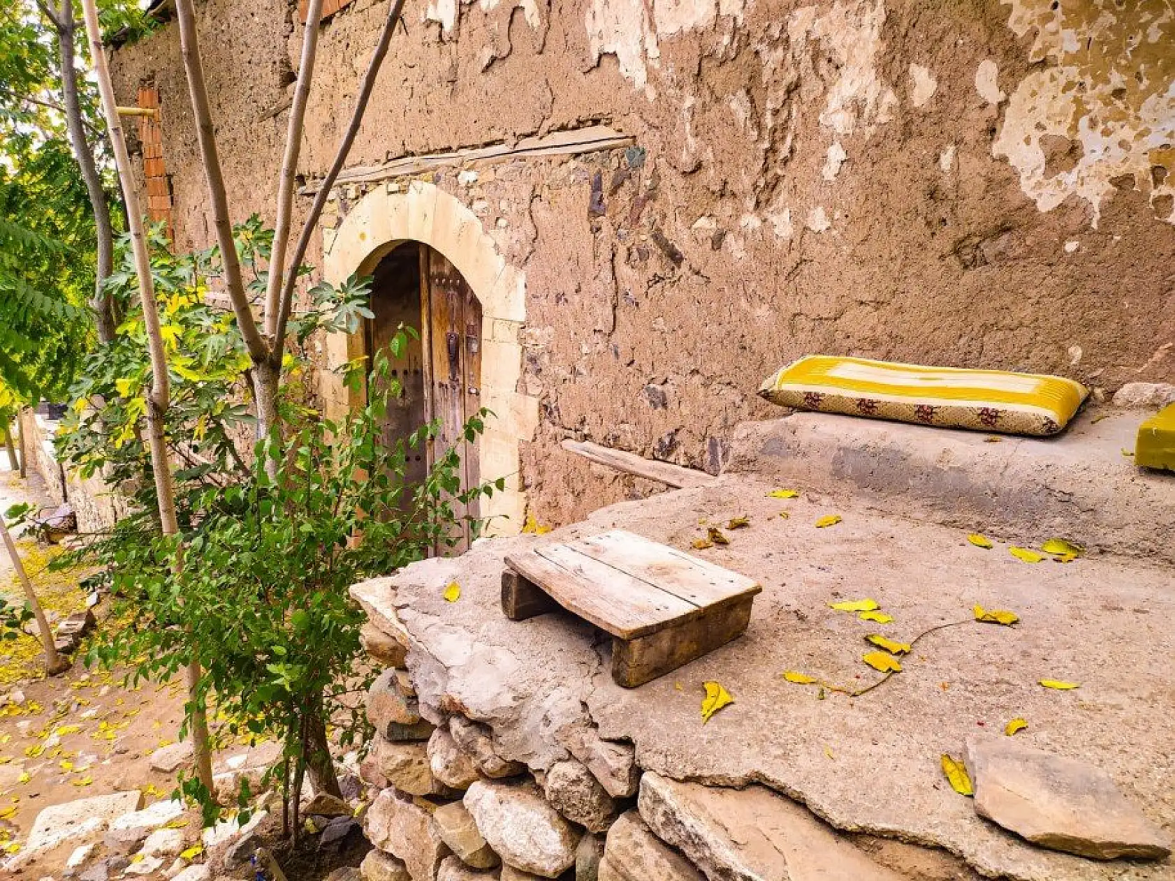 Elazığ'ın tarihi konakları sonbaharla güzelleşti