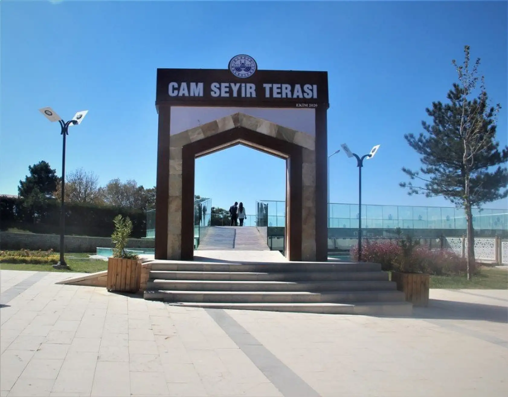 Tarihi Harput Kalesi turistlerin gözde mekanı haline geldi