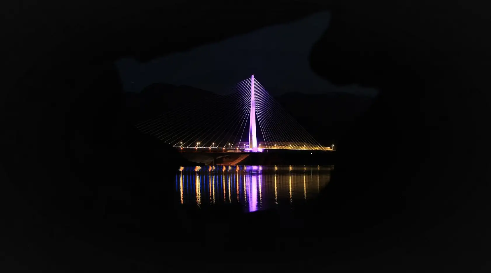 Kömürhan Köprüsü görsel şölen sunuyor