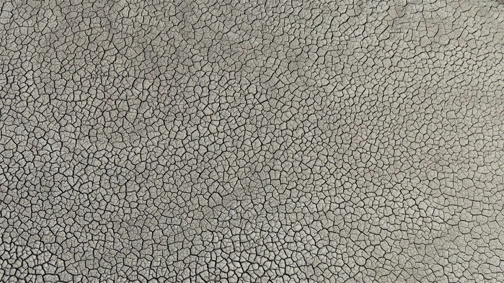 Hamzabey Barajı'nın son hali adeta çölü andırdı