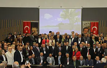 Elazığ'da Devlet-Millet buluşması: Sorunlar dinlendi, çözüm için düğmeye basıldı