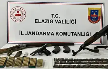 Elazığ'da jandarma operasyonu: Evden kaleşnikof ve cephanelik çıktı