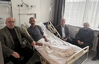 Milletvekili Ejder Açıkkapı'dan hastalara moral ziyareti