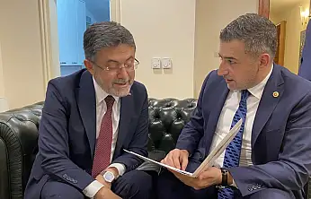 Milletvekili Işıkver Elazığ'ın tarım dosyasını Bakan Yumaklı'ya sundu