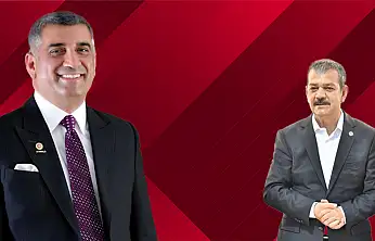 'Şehrin abisi' CHP'li Erol: 'Çok atma hocam o masayı bırak kırmayı, göremezsin bile'