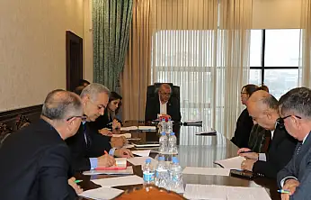 Vali Hatipoğlu vatandaşların taleplerini dinledi