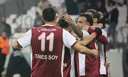 Elazığspor, gol düellosundan galip çıktı