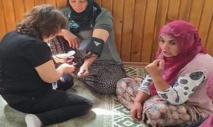 Elazığ'da sağlık taramaları sürüyor