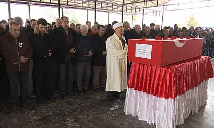 Emekli Kıdemli Başçavuş Kenan Yılmaz son yolculuğuna uğurlandı