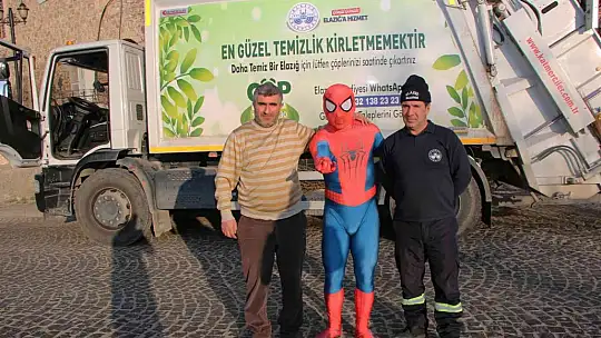 'Örümcek Adam' sokak hayvanlarının kahramanı oldu, görenler şaşkınlığını gizleyemedi