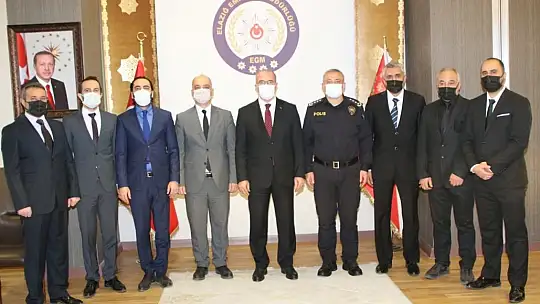 18 yıllık cinayeti aydınlatan  ekibe başarı belgesi verildi