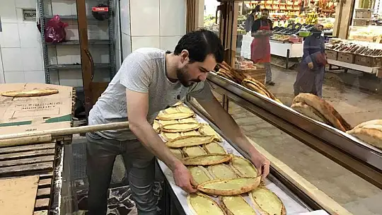93 yıllık fırında yapılan ekmekler il dışına gönderiliyor