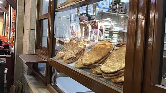 93 yıllık fırında yapılan ekmekler il dışına gönderiliyor